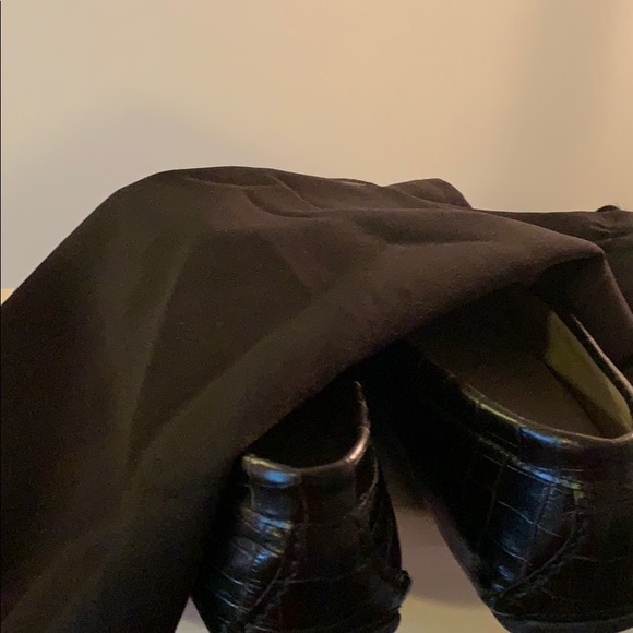 Black - Picture 6 of 7